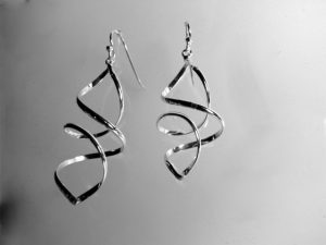 paire-boucles-oreilles-spirale